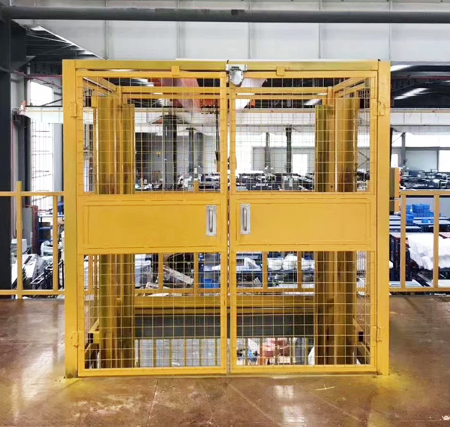 西藏智能导轨式升降机亮相